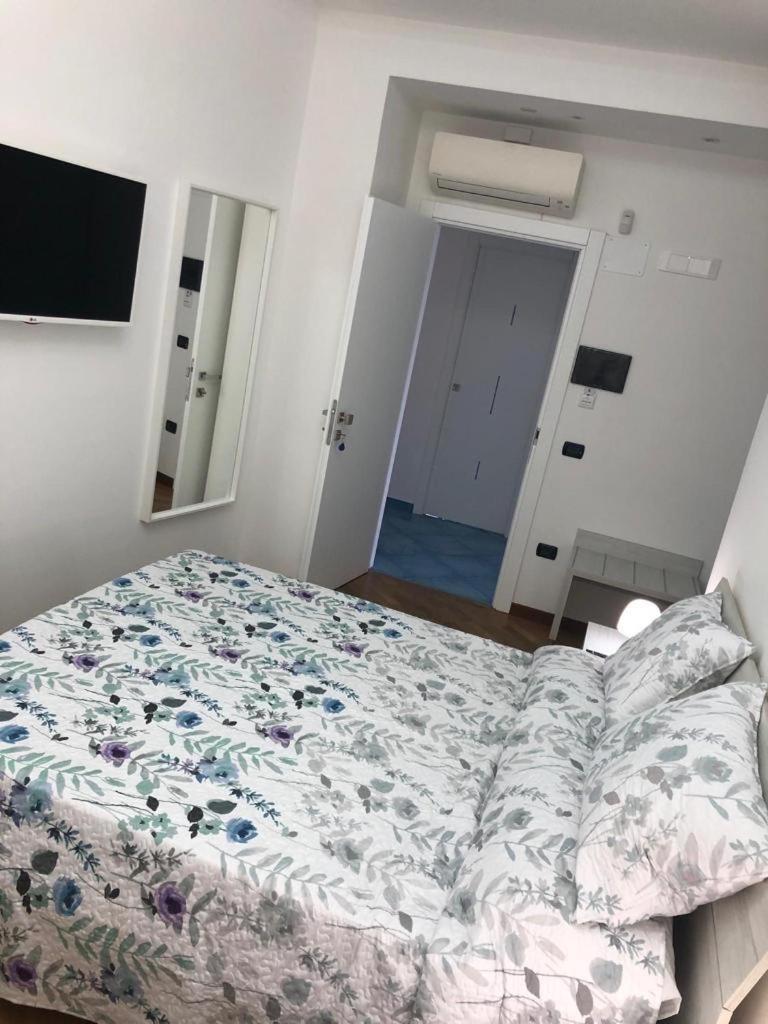 Hotel Blue Sea Salernes Extérieur photo