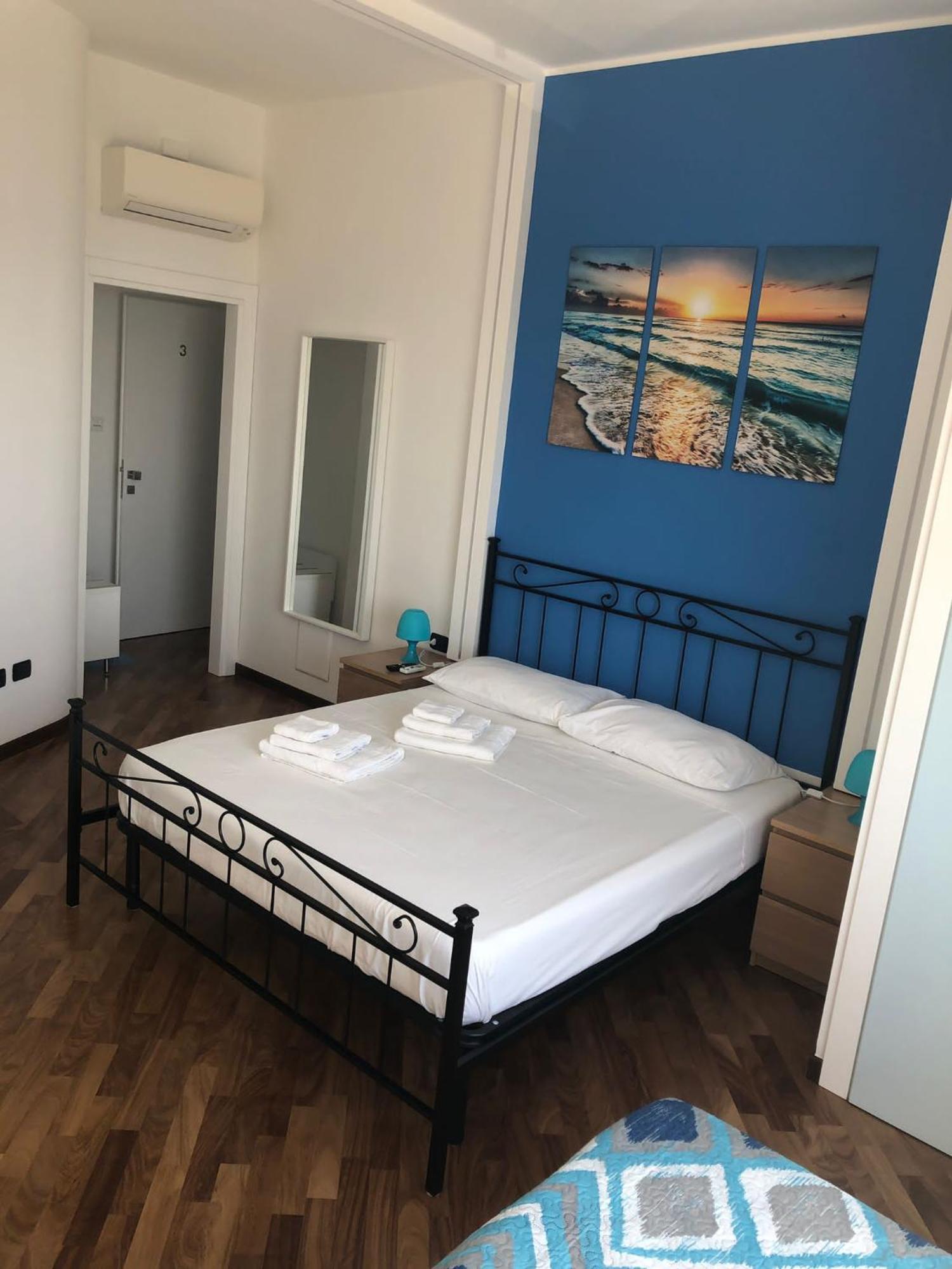 Hotel Blue Sea Salernes Extérieur photo
